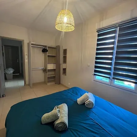 Raphael Saint-Raphaël